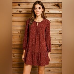 Sonoma New No Tags Floral Long Sleeve, Knee Length Dress size medium.